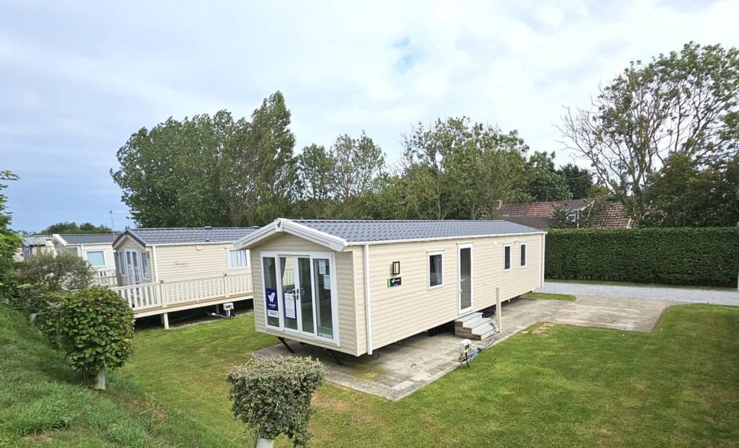 *** THE WILLERBY LINWOOD - £39,995 ***