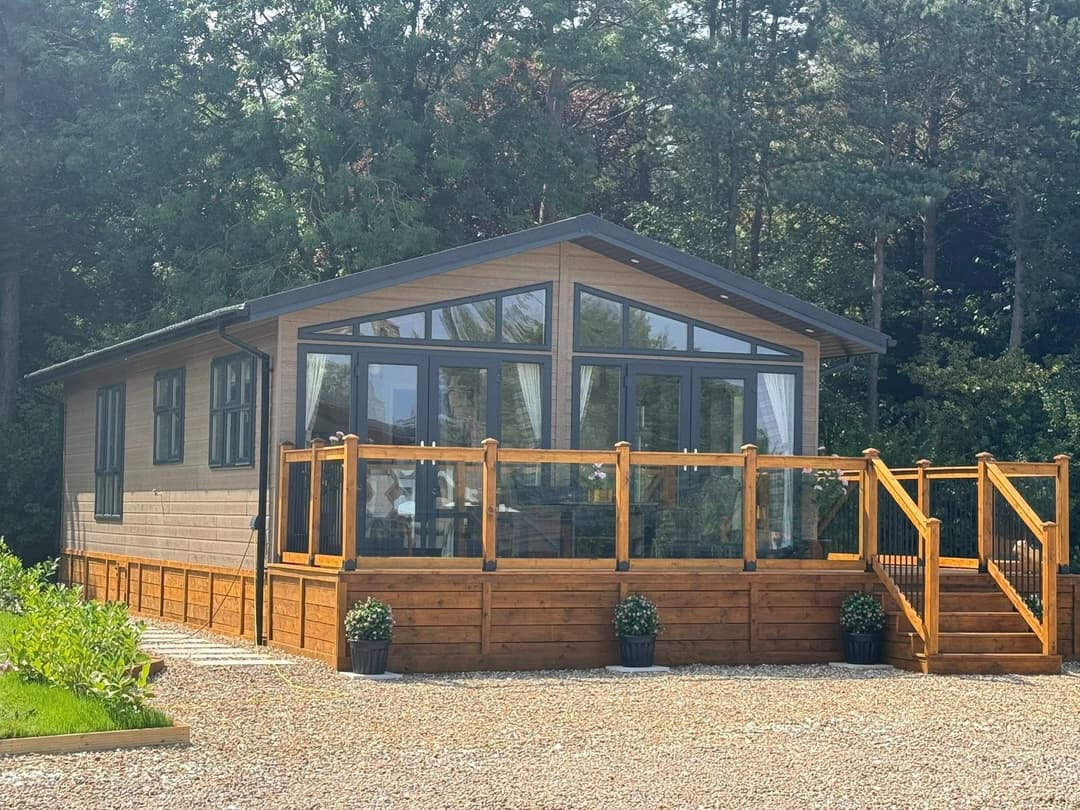 Cherry Burton Luxury Lodge Park